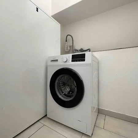 Апартаменты Max116 Komfortable Monteurwohnung